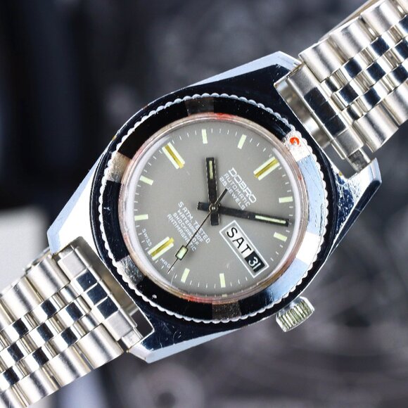 Dobro Divers Vintage Circa 1970s Automatic 38mm, Matte Grey Dial - Stainless Ste - Picture 9 of 9